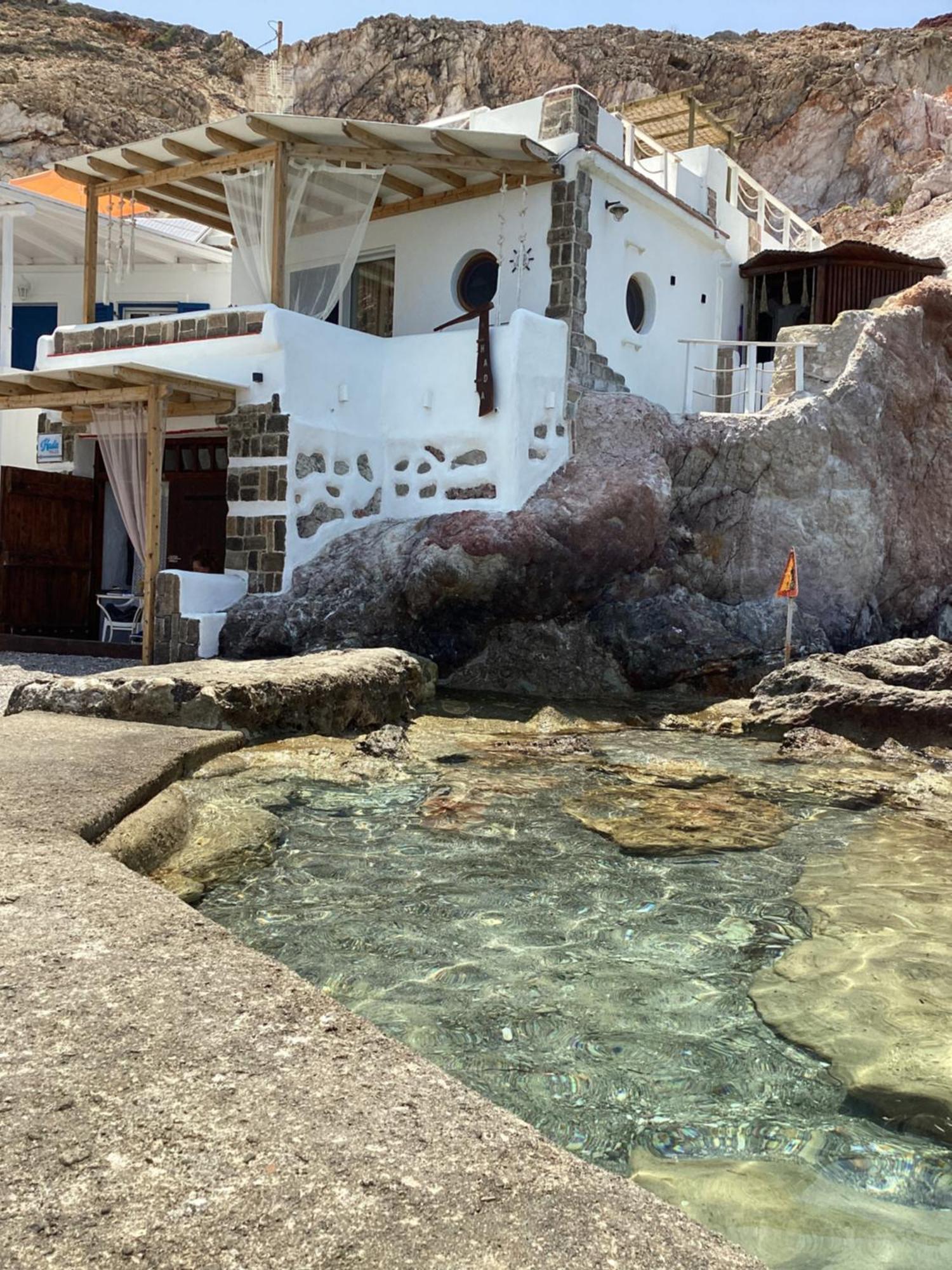 Hada Seaside Apartment Firopotamos Exterior photo